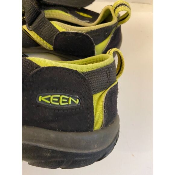 Keens Waterproof Hiking River Sandals Black Green size 6 - Picture 4 of 5